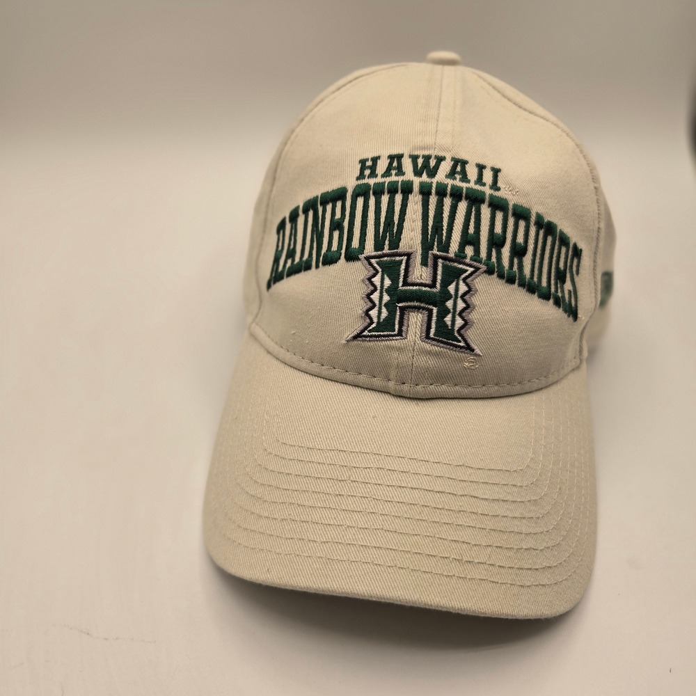 New Era Hawaii Rainbow Warriors Hat Mens OSFM Khaki 9TWENTY Adjustable Strapback